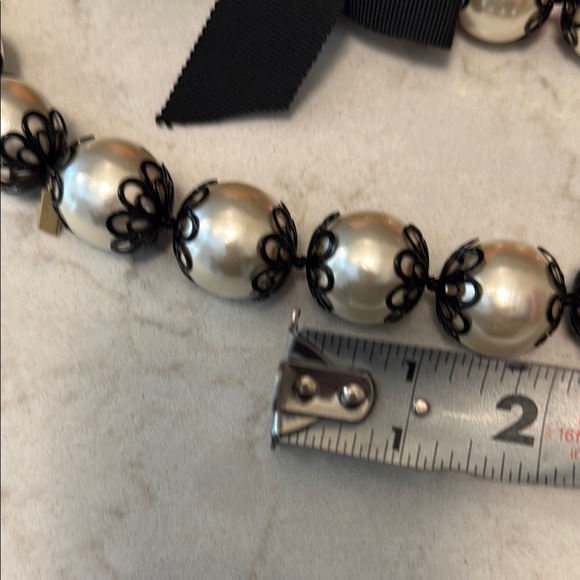 Kate Spade Large Pearl Beaded Necklace with black bow - Picture 8 of 9